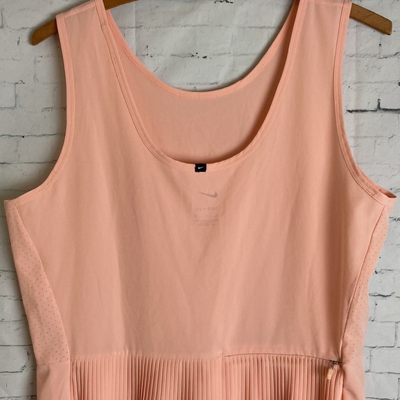 Nike Sleeveless Dri-FIT Ace Golf Dress M Dh2437 800 Light Pink Gym Workout Golf - Picture 9 of 16